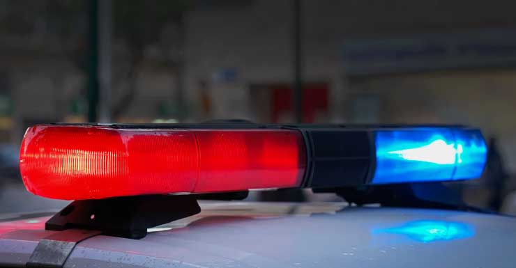 1 muerto y 2 heridos en choque con fuga y fuego en University Blvd., según JSO