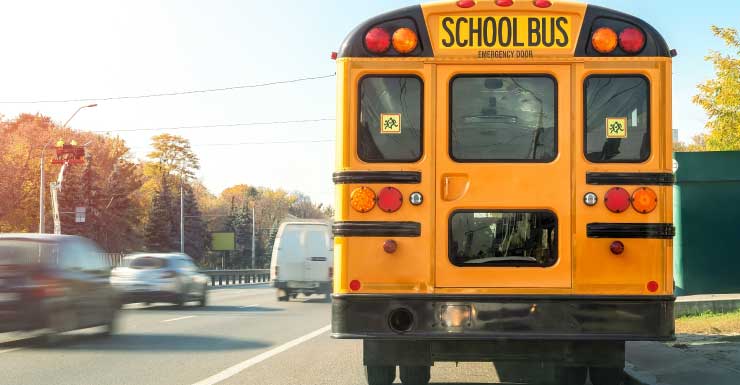 ALERTA DE TRÁFICO Accidente de autobús escolar cerca de Jolly Bay Road en la 331