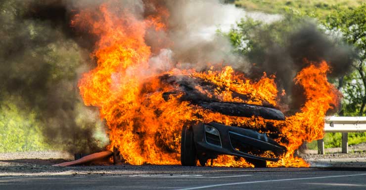 Alerta de tráfico Parte de la I‑75 en el condado de Hillsborough cerrada después de que un vehículo se incendiara
