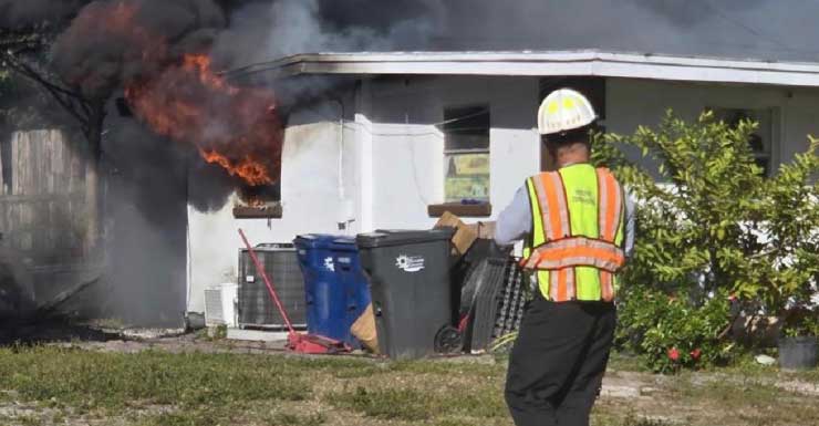 Incendio en dúplex de Manatee County deja a 20 residentes desplazados