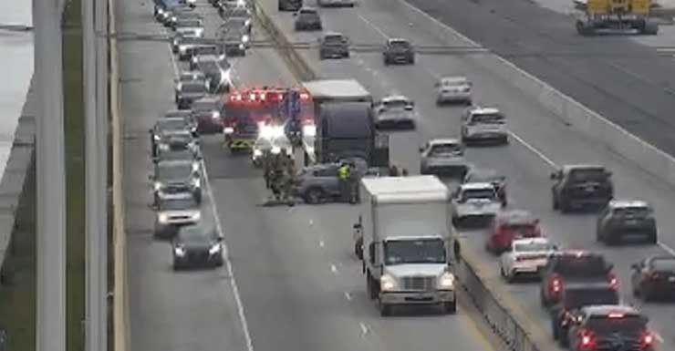 Accidente en la Florida Turnpike en dirección sur provoca congestión de 5 millas cerca de Lake Worth Beach