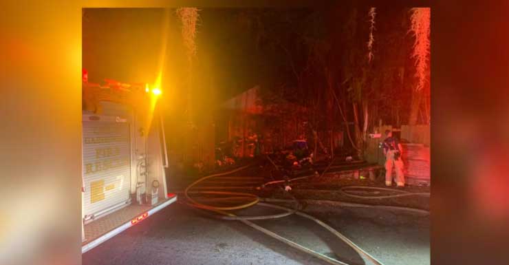Incendio en cobertizo extinguido en Gainesville