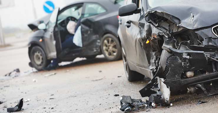 ACTUALIZACIÓN Hombre de 48 años muere después de que conductora intenta huir de la Policía de Pensacola