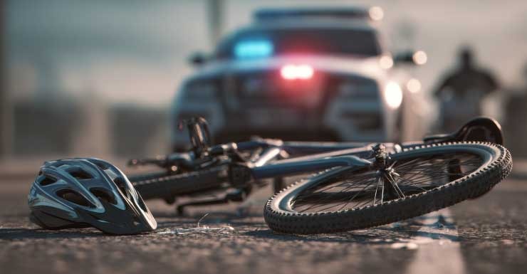 Ciclista hospitalizado tras ser atropellado por un autobús escolar en Davie Policía