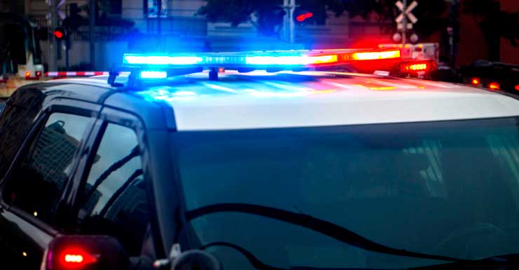 Hombre de Jacksonville trasladado al hospital tras recibir disparos dentro de su casa