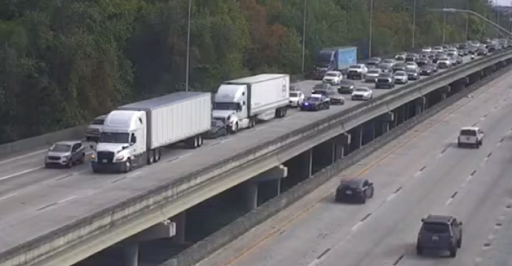 Todas las vías reabiertas tras accidente en la I-295 Norte entre UNF y Beach Blvd.