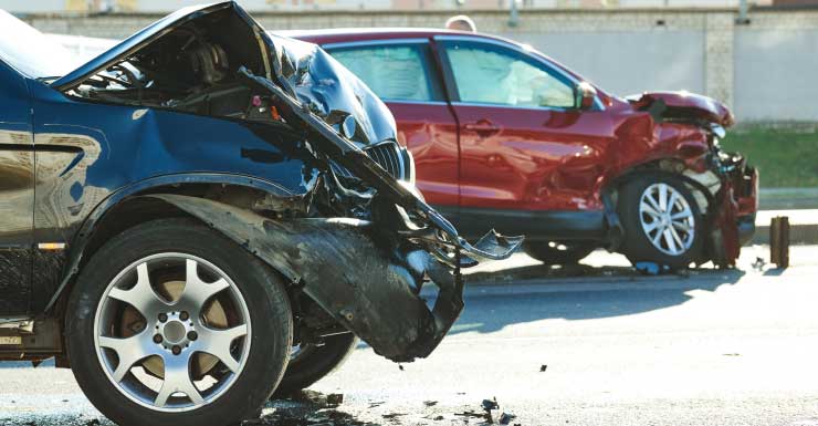 Todos los carriles cerrados tras incendio de vehículo en la Turnpike en el condado de Indian River