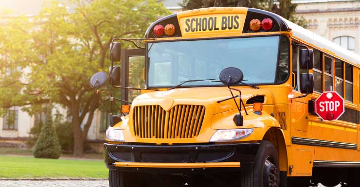 Un accidente que involucró a un autobús escolar en el condado de Alachua bloquea la autopista US 301.