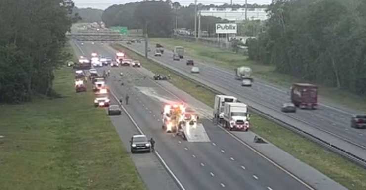 Alerta de tráfico choque frontal mortal cierra todos los carriles de I-10 en dirección este en Chaffee Road