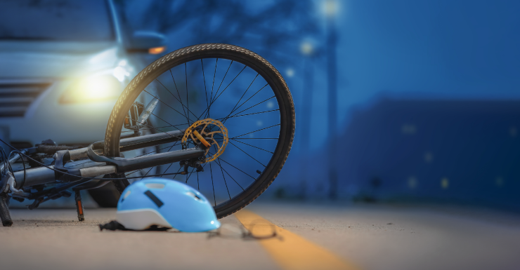 Biciclista muere tras una colisión con un vehículo en Fort Myers