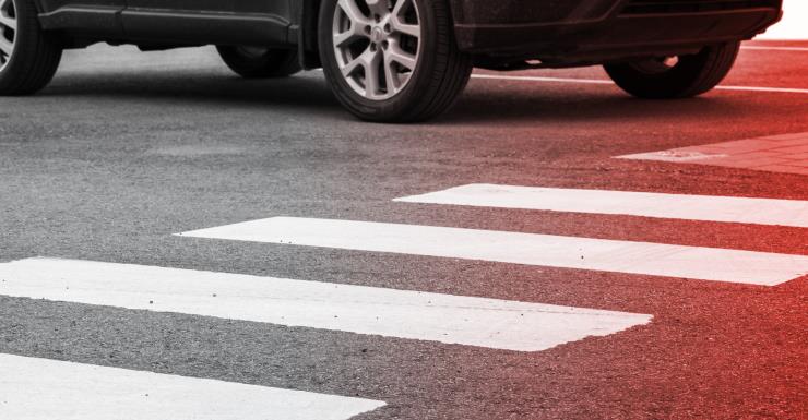 Camión tipo caja atropella y mata a una mujer que cruzaba la calle en Miami Beach