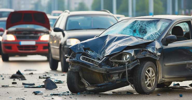 Carriles en dirección oeste de la I-4 reabren tras accidente con volcadura en el centro de Orlando