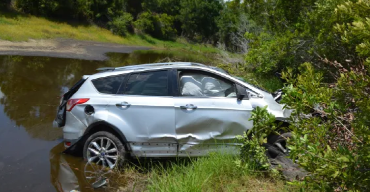 Cinco niños hospitalizados tras choque de conductor que “presumía” al volante en el condado de Highlands FHP