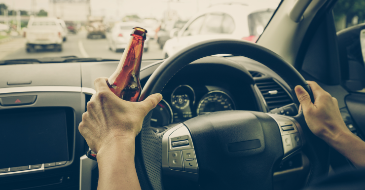 Detienen a un joven de 18 años tras persecución y choque en Lehigh Acres