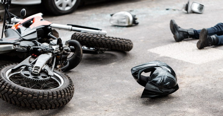Dos muertos en accidente nocturno entre motocicleta y SUV en Imperial Pkwy en Bonita Springs