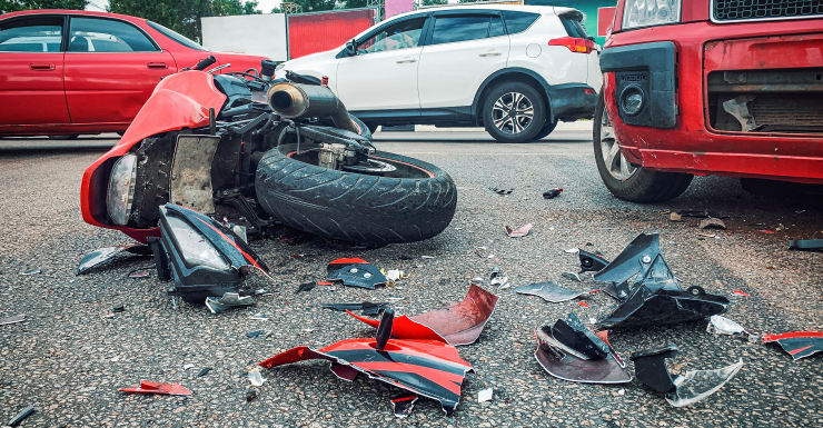 Hombre acusado tras huir de un accidente fatal de motocicleta en Keysville
