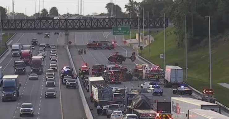 1 persona trasladada en helicóptero tras volcadura en la Florida Turnpike en el condado de Orange