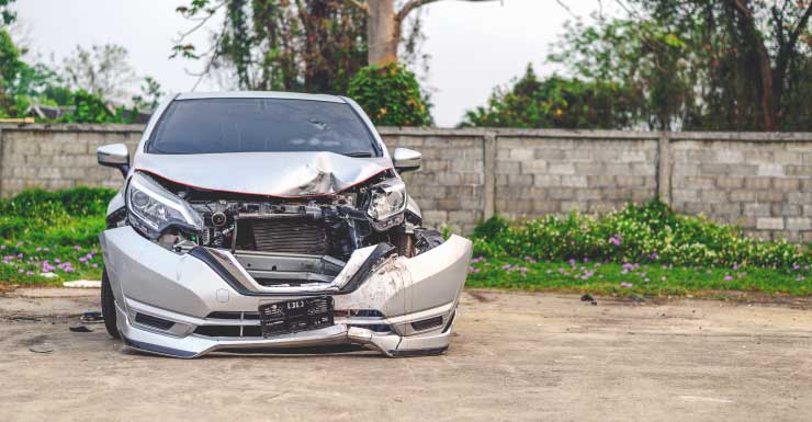 3 muertos en choque frontal en el condado de Volusia