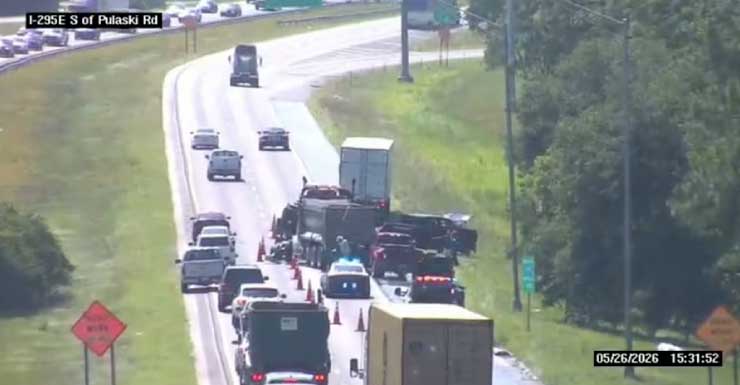 Carriles reabren tras accidente de varios vehículos en la I-295 cerca de Pulaski Road