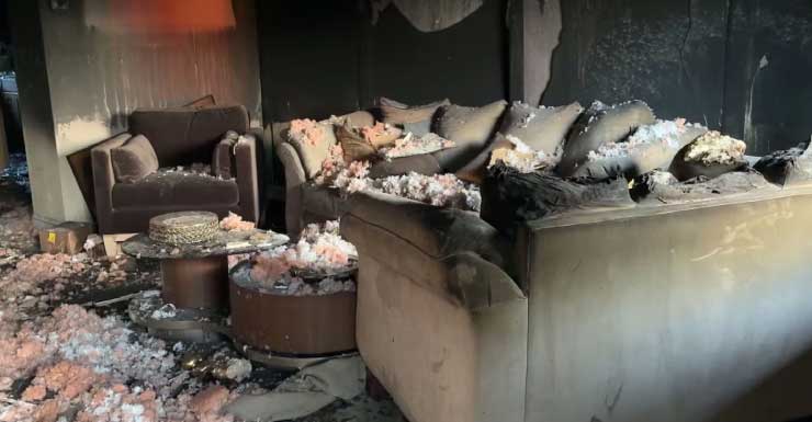Casa en Lauderdale Lakes sufre daños significativos tras incendio