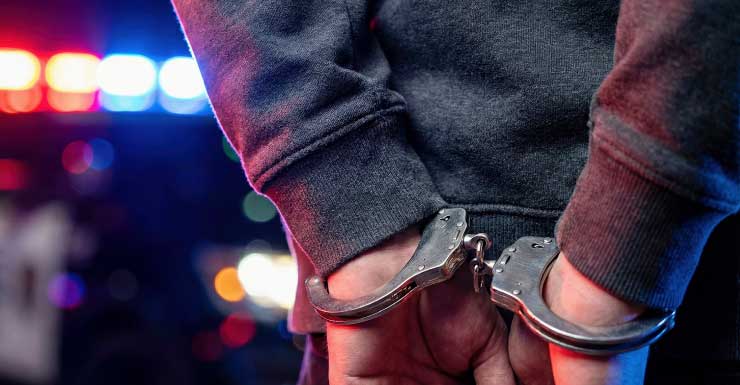 La estrella de WWE Ludwig Kaiser fue arrestada por presunta agresión en Orlando, según registros