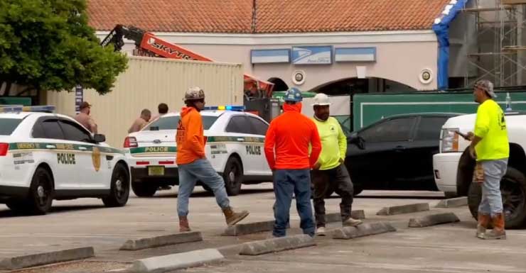 Trabajador de la construcción muere tras caer desde el techo de un Publix en el suroeste de Miami-Dade