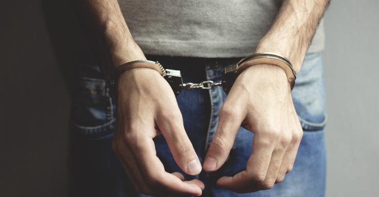 Un hombre de Jacksonville acusado de apuñalar a una mujer de la tercera edad 6 veces en el condado de Clay