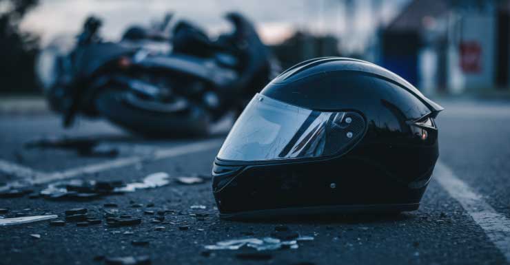 Un motociclista muere tras cambiar de carril frente a un vehículo en el puente Howard Frankland