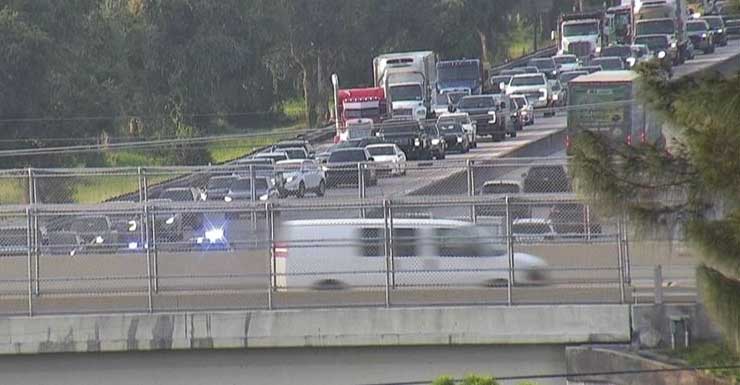 Accidente bloquea el carril izquierdo en dirección norte de la autopista Florida’s Turnpike en el condado de St. Lucie