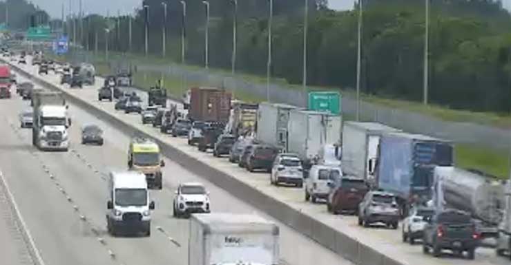 Accidente en la Florida’s Turnpike en dirección norte cierra carriles cerca de Boynton Beach y provoca retrasos