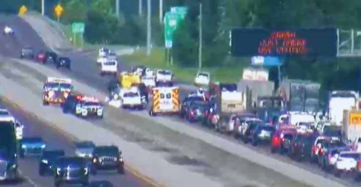 Conductor de camión cisterna gravemente herido en choque de seis vehículos en la I-10 en el condado de Santa Rosa