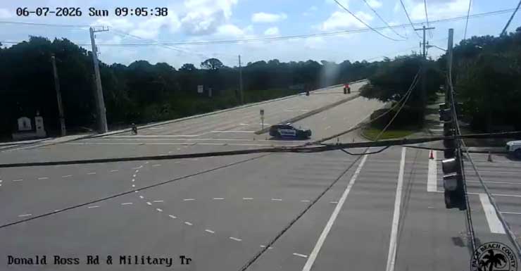 Tramo de Donald Ross Road en Jupiter permanece cerrado tras accidente ocurrido en la madrugada