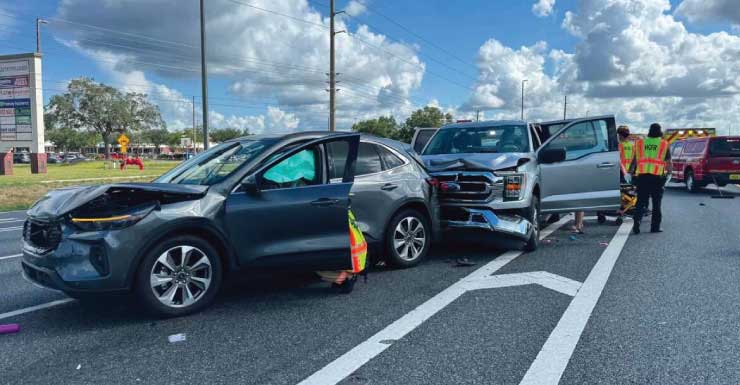 Accidente de cinco vehículos en el condado de Hernando deja heridos a un niño y dos adultos
