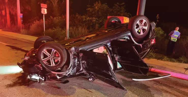 Accidente cierra la US1 Norte en NW Wright Boulevard después de que un vehículo volcara en Stuart