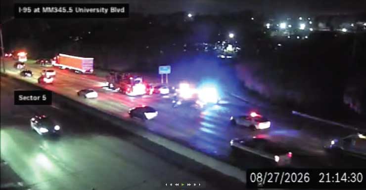 Alerta de tráfico Accidente de varios vehículos bloquea un carril en dirección sur de I-95 en University Blvd.