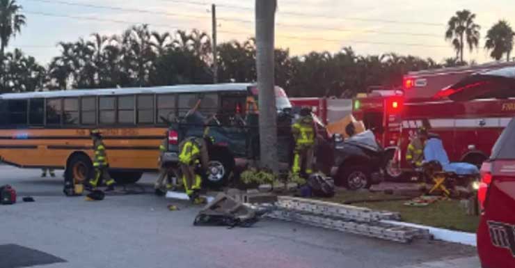Conductor de autobús escolar fue responsable del violento accidente en Lantana Road, según informe de PBSO