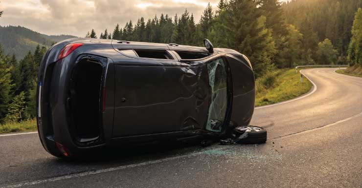 Hombre de Clermont muere después de un accidente con vuelco de Porsche en el condado de Lake