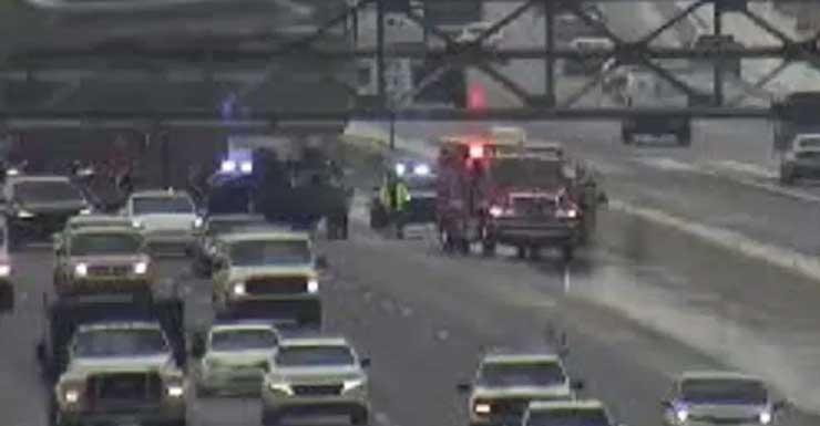 Accidente con volcadura cierra dos carriles izquierdos en Florida’s Turnpike North cerca de Boynton Beach Blvd.