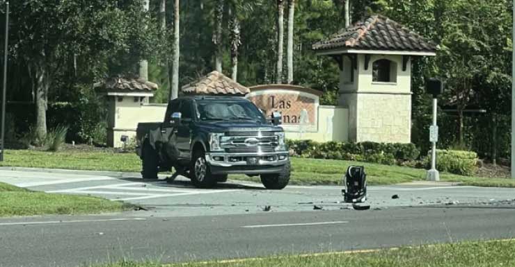Conductor adolescente choca contra un automóvil en US-1 y Las Calinas Blvd.; una mujer muere y otra resulta gravemente herida