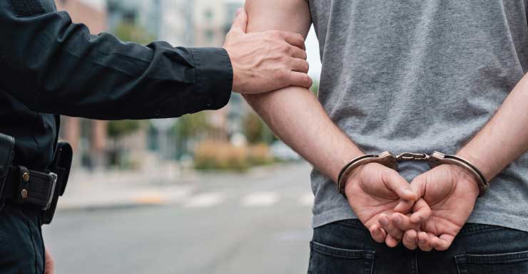 Hombre arrestado después de un accidente mortal con fuga, según la Patrulla de Carreteras de Florida