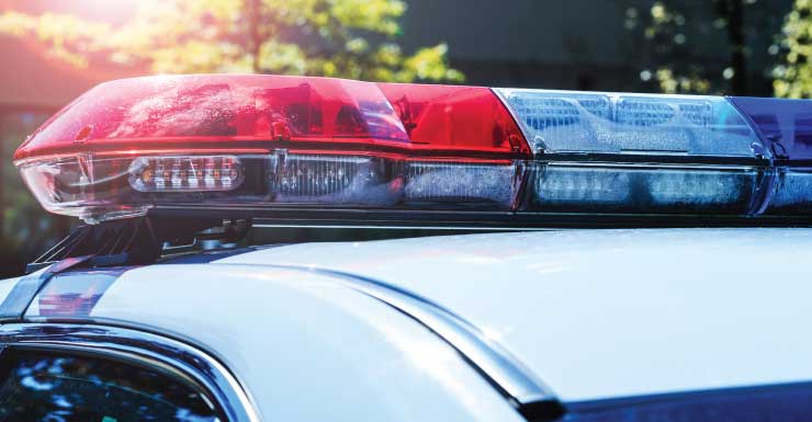 Hombre muere en un tiroteo en un vecindario del condado de Orange