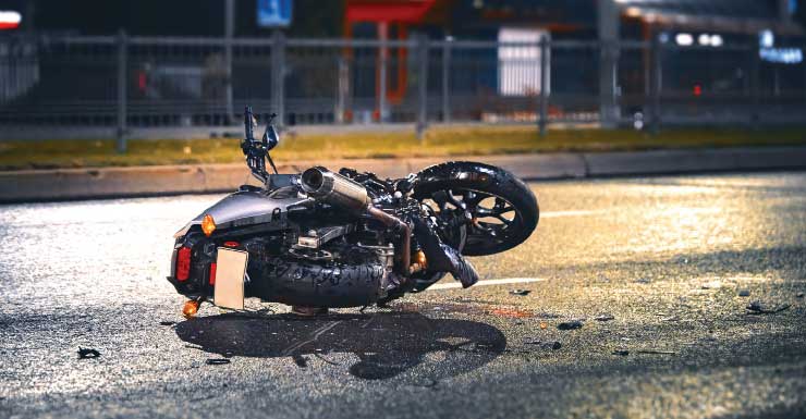 Un hombre de 45 años murió y otro resultó herido después de un accidente de motocicleta en Innovation Way