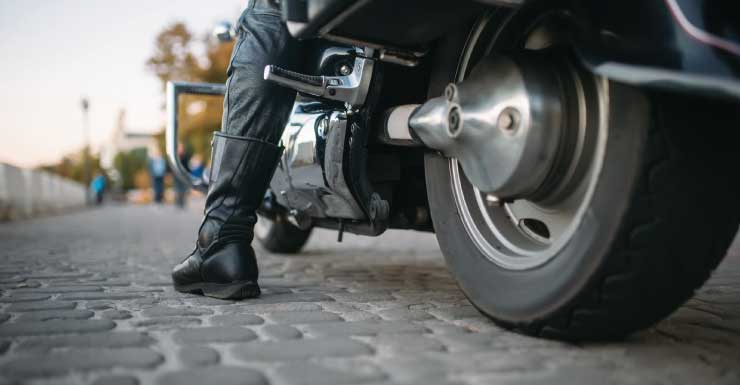 Accidente de motocicleta en la I-10 causa la muerte de un hombre de Cape Coral