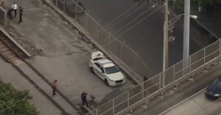 Hombre es hospitalizado tras recibir un rozón de bala durante un tiroteo en las vías del Metrorail, en Miami