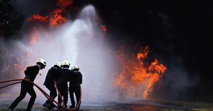 Investigación en curso tras incendio en una vivienda de Destin