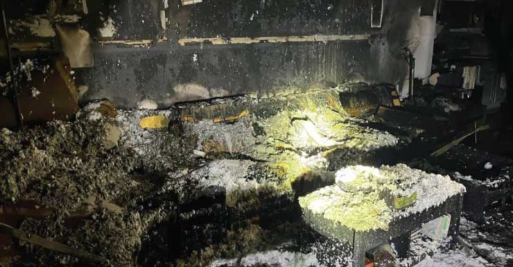 Sobrecarga en un tomacorriente provoca incendio en una casa del condado de Escambia tras el restablecimiento del servicio eléctrico después del huracán Isaias